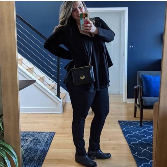 Stella & Dot | Retired Ultra Luxurious Covet Black Leather Crossbody Purse - Picture 9 of 11